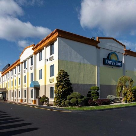 Days Inn By Wyndham Hartford/Closest Downtown Dış mekan fotoğraf