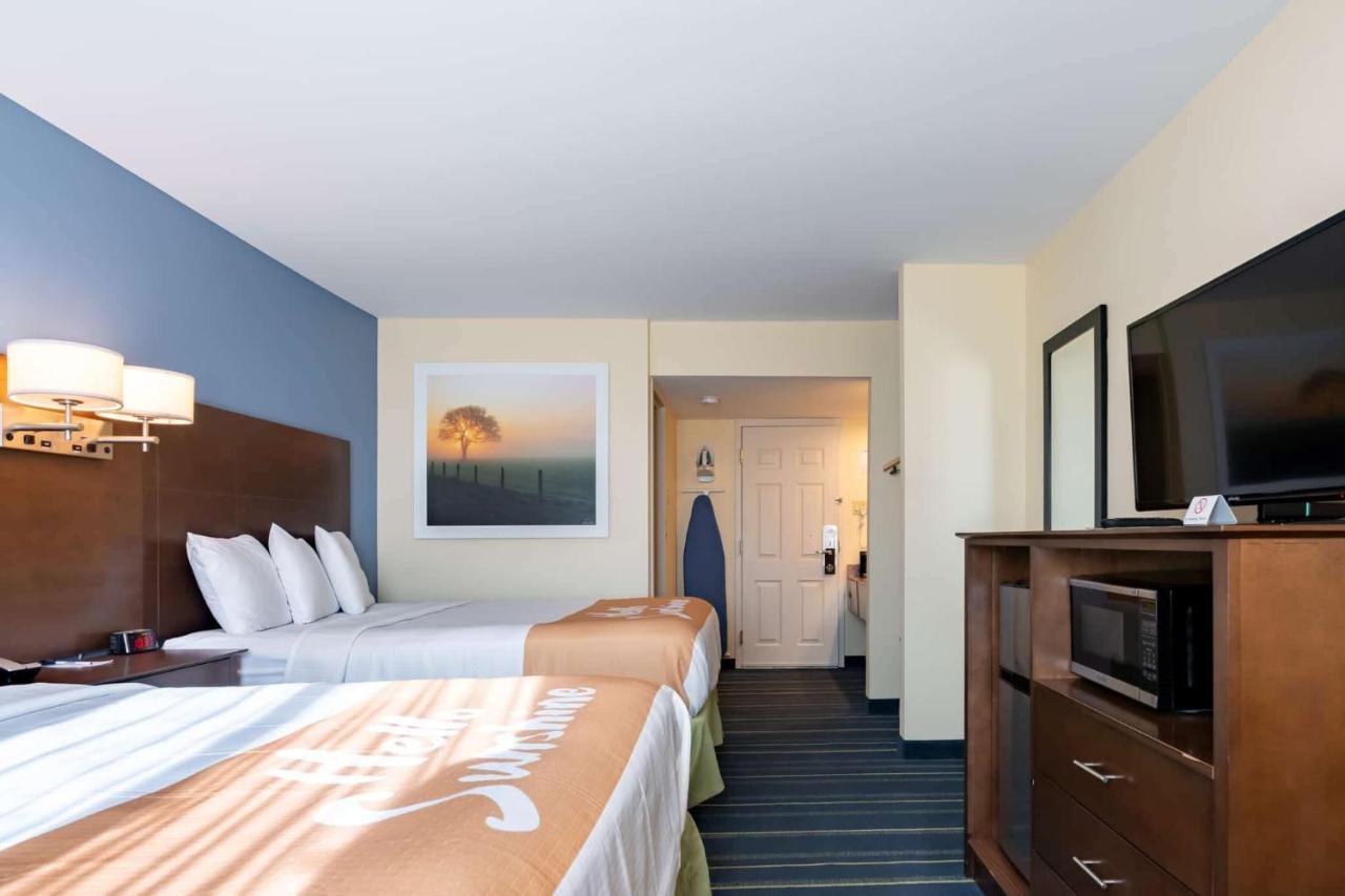 Days Inn By Wyndham Hartford/Closest Downtown Dış mekan fotoğraf